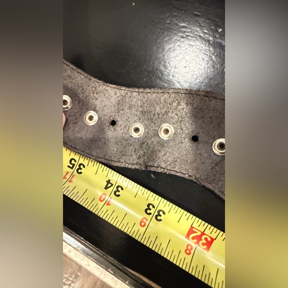 Vintage 80s Snake Belt Brass Tone Embossed Metal Belt - Picture 8 of 13